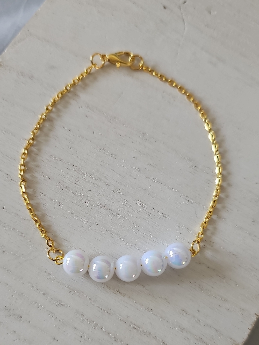 Gold Chain Bracelet with White Iridescent Beads